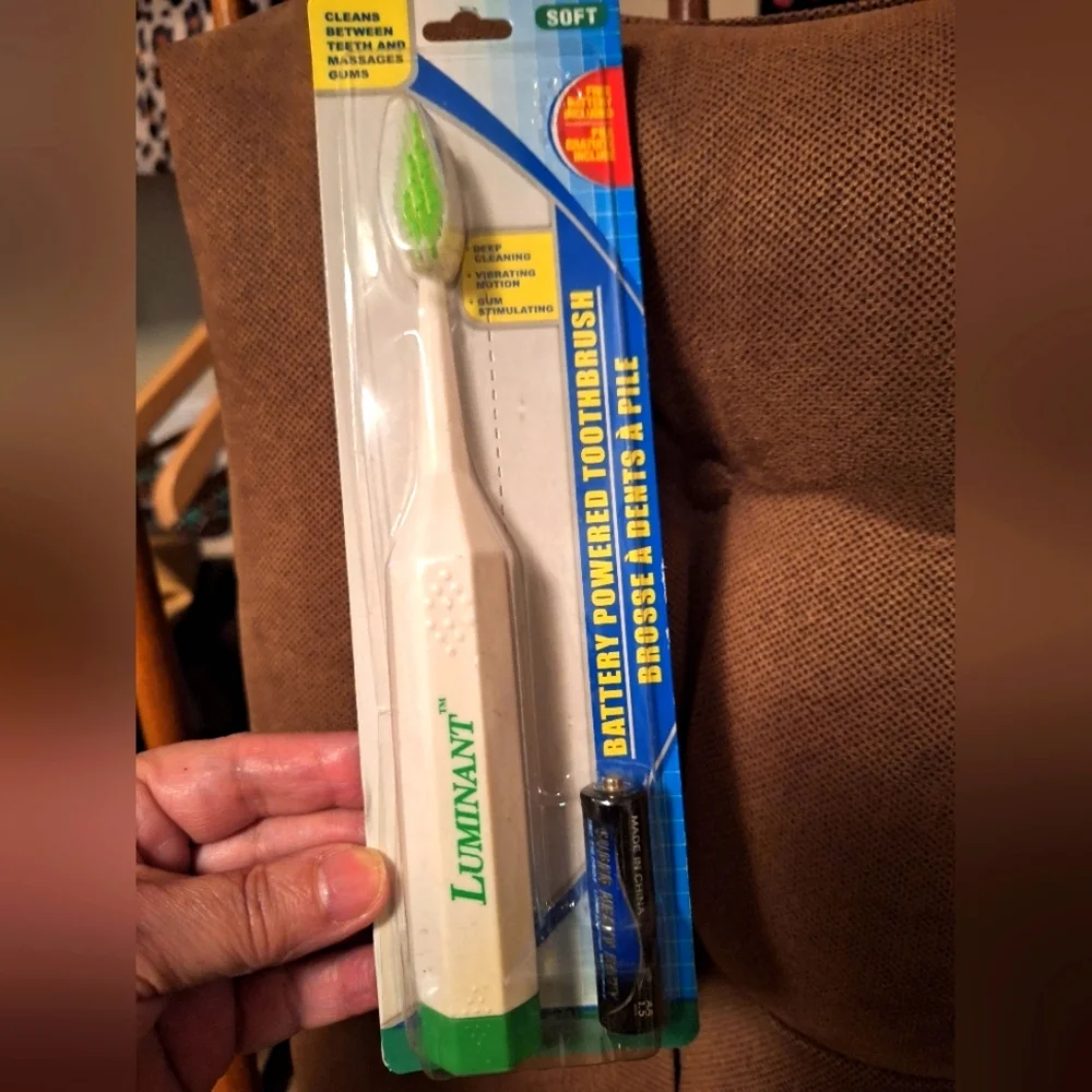 Battery power toothbrush